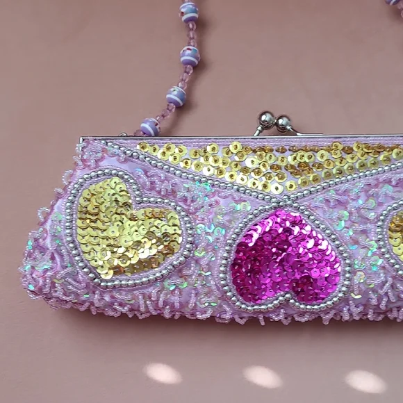 Pink and Gold Heart Beaded Clutch - Picture 5 of 12